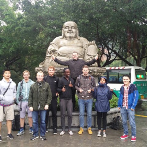 InternChina-Making-friends-in-Zhuhai