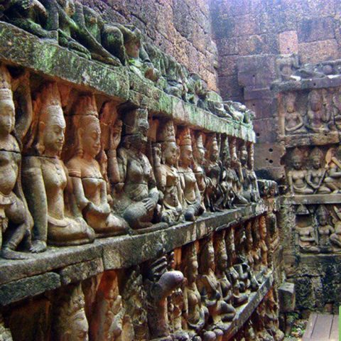 cambodia temple with statues
